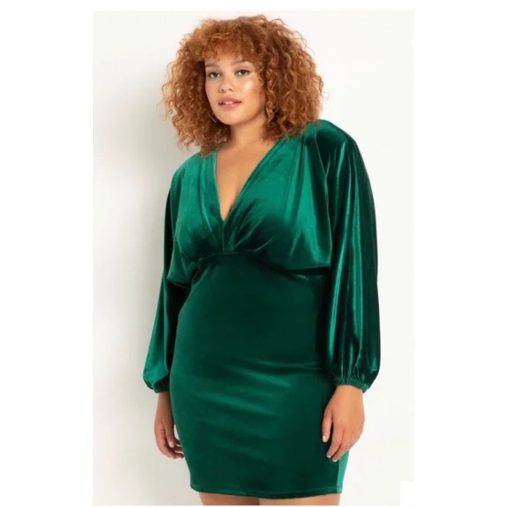 Eloquii Green Velvet dress